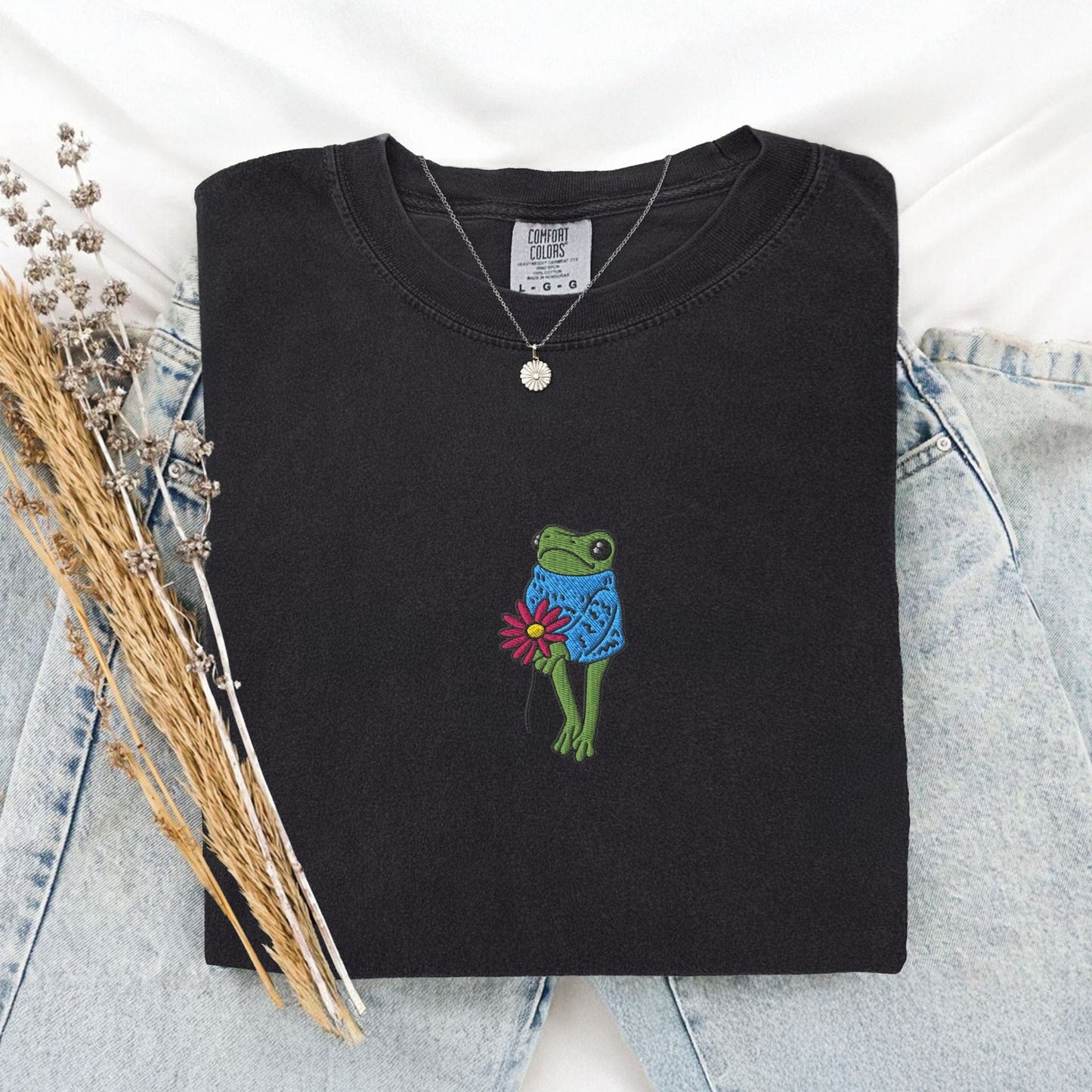 My Store Cute Flower Frog Shirt Embroidered T-Shirt Cute Flower Frog Shirt Embroidered T-Shirt