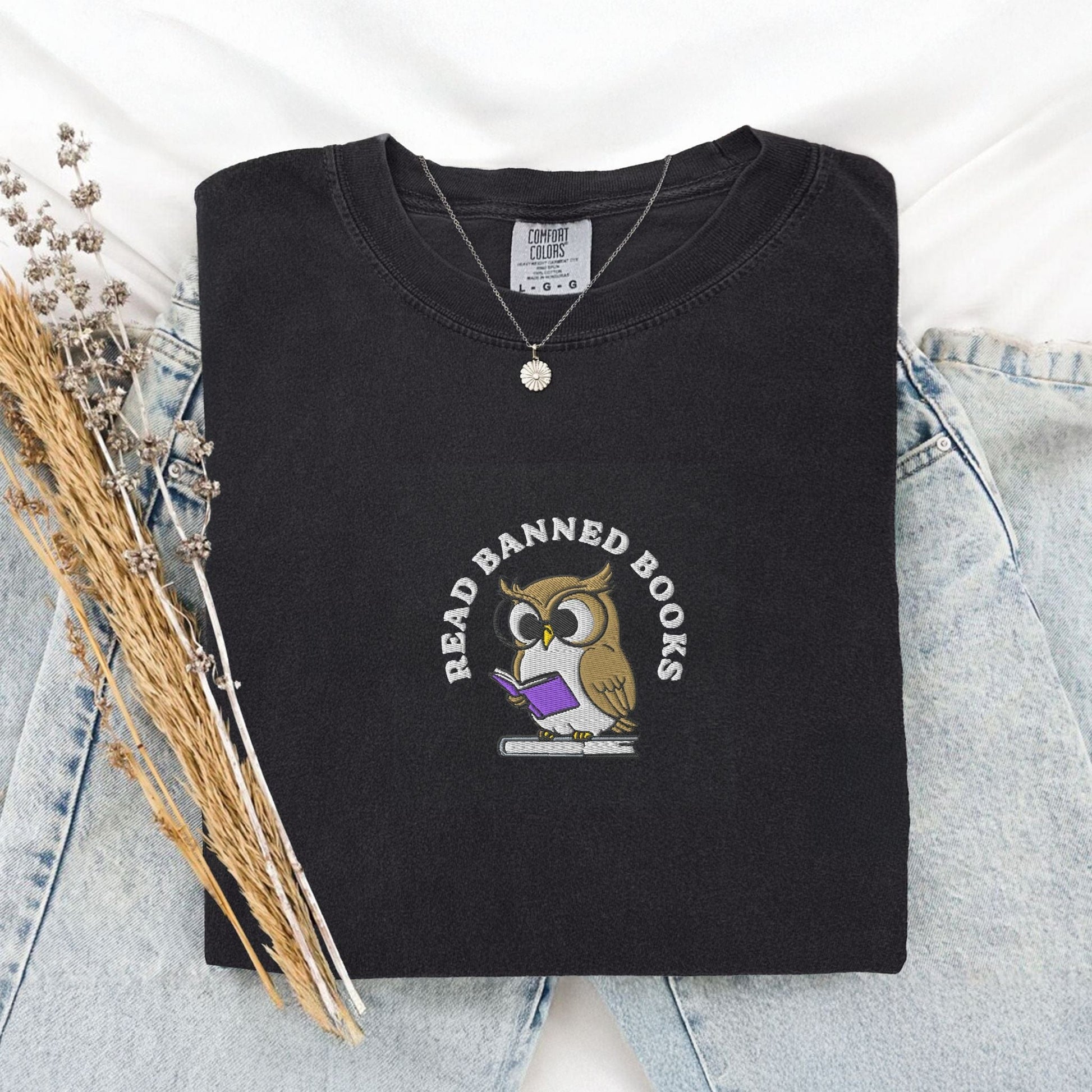 My Store Embroidered Read Banned Books Owl T-Shirt Embroidered Read Banned Books Owl T-Shirt