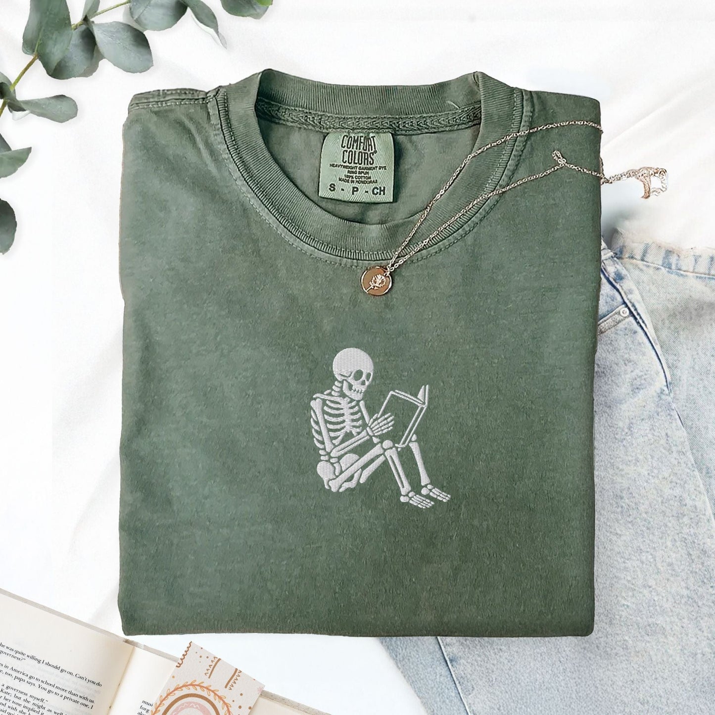 Pine Spice Books Skeleton Reading T-Shirt Skeleton Reading T-Shirt