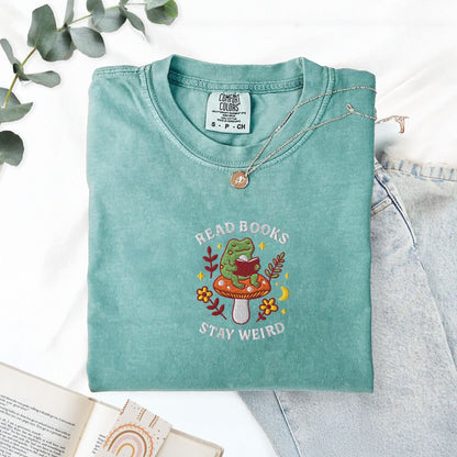 Pine Spice Books Read Books Stay Weird Mushroom Frog T-Shirt Read Books Stay Weird Mushroom Frog T-Shirt